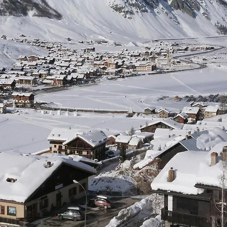 In Baita Only 200m From The Ski Lifts Holiday home Livigno